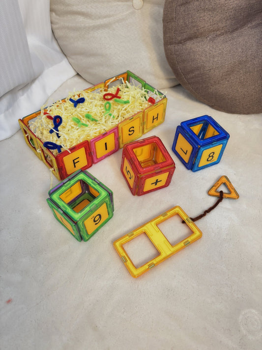 Kreatives Angelspiel mit Condis Magnetbausteinen: Spaß für Kinder von 3-9 Jahren - Condistoys