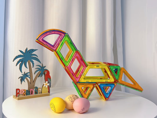 Magnetbausteine vs. Lego: Was ist besser für Kinder? - Condistoys